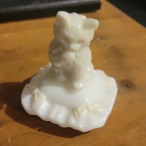 Vintage Avon Cat Bottle